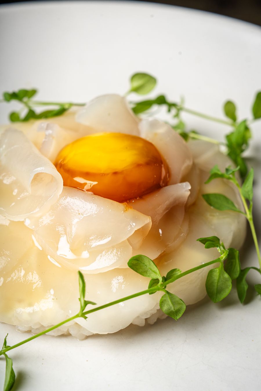 Sashimi de vieira en Brugarol